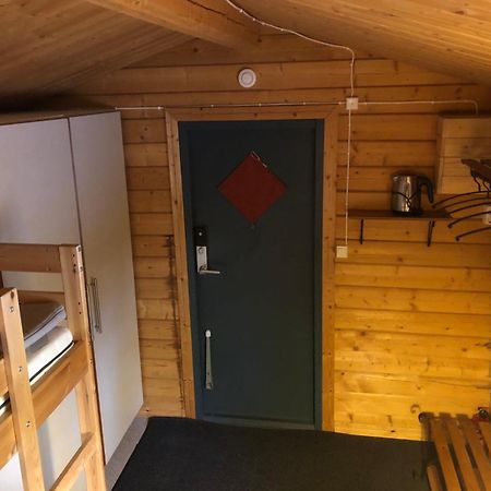 Timber Cottages With Jacuzzi And Sauna Near Lake Vaenern Karlstad Kültér fotó