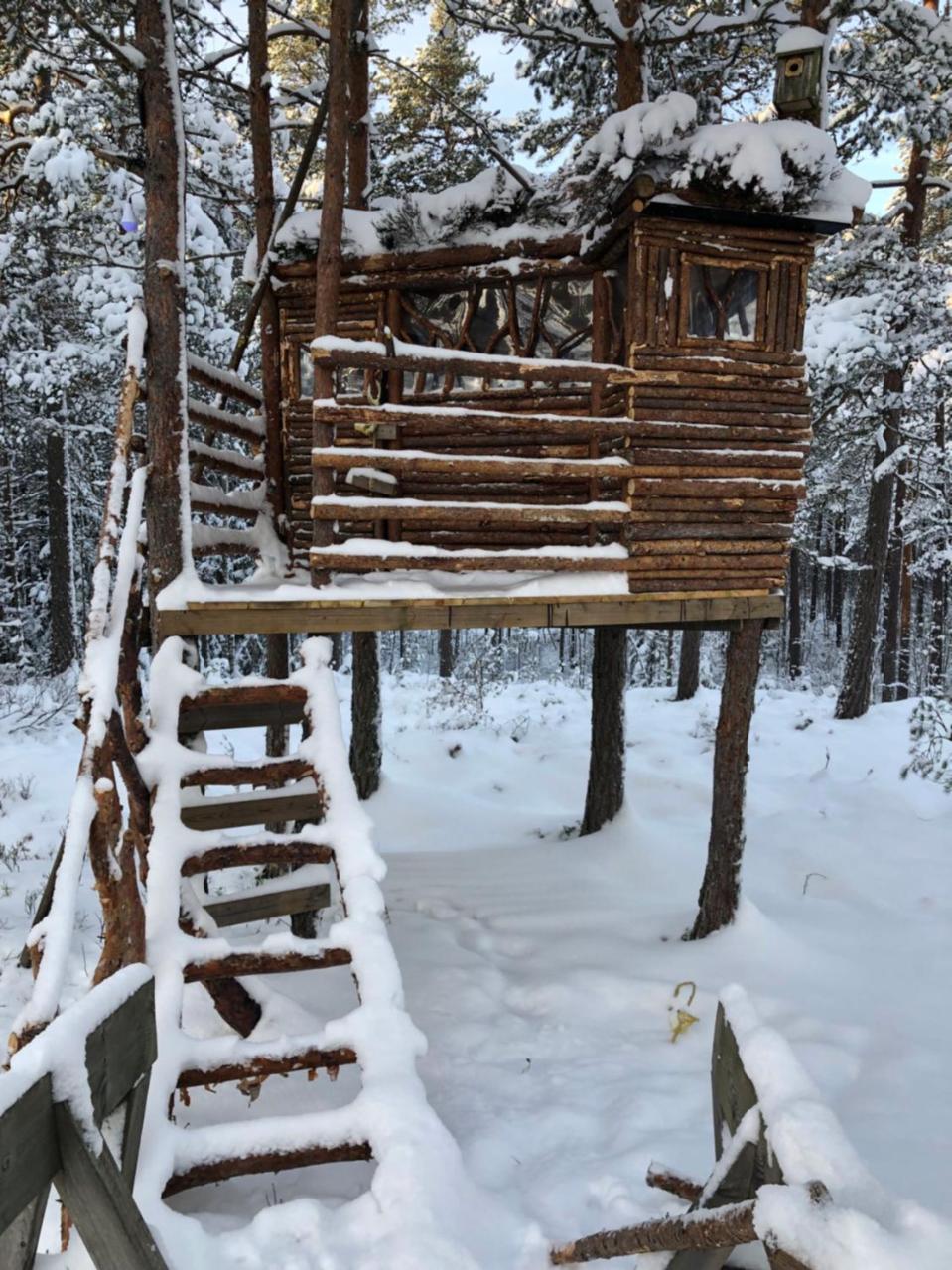 Timber Cottages With Jacuzzi And Sauna Near Lake Vaenern Karlstad Kültér fotó